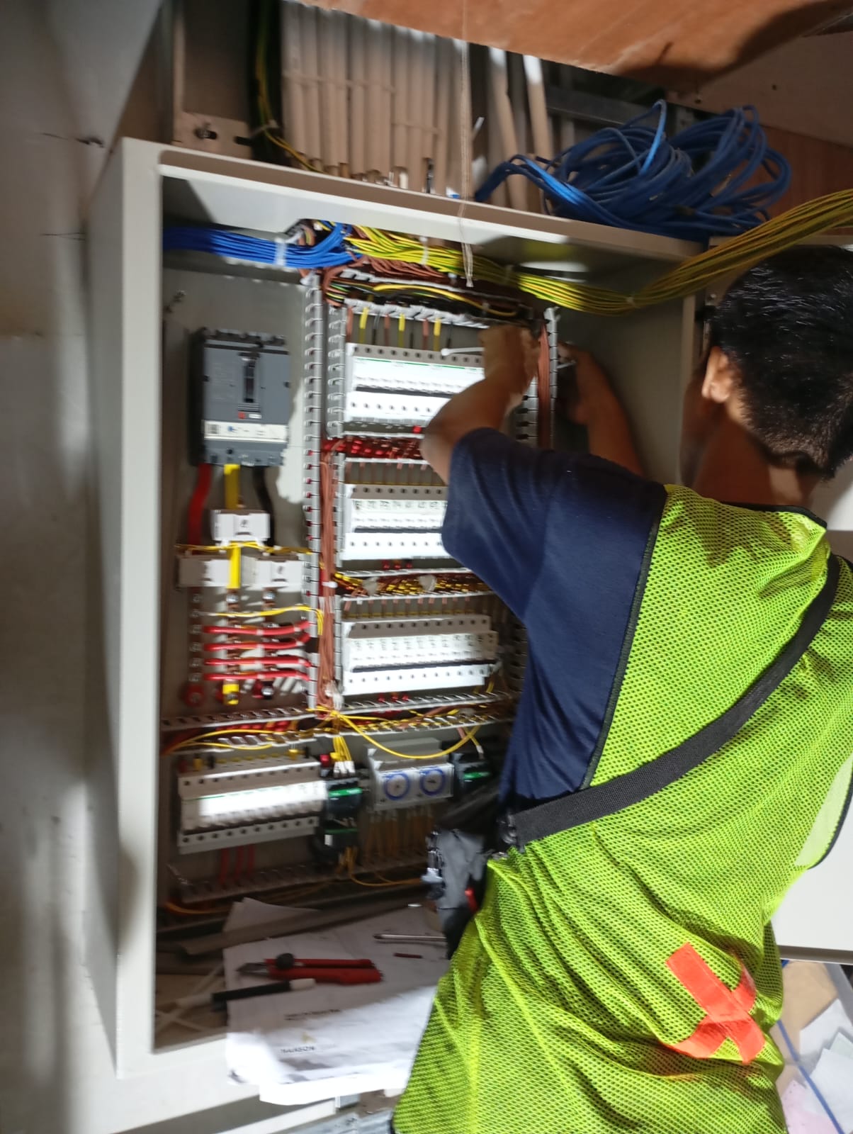 Install Box MCB & Perapihan